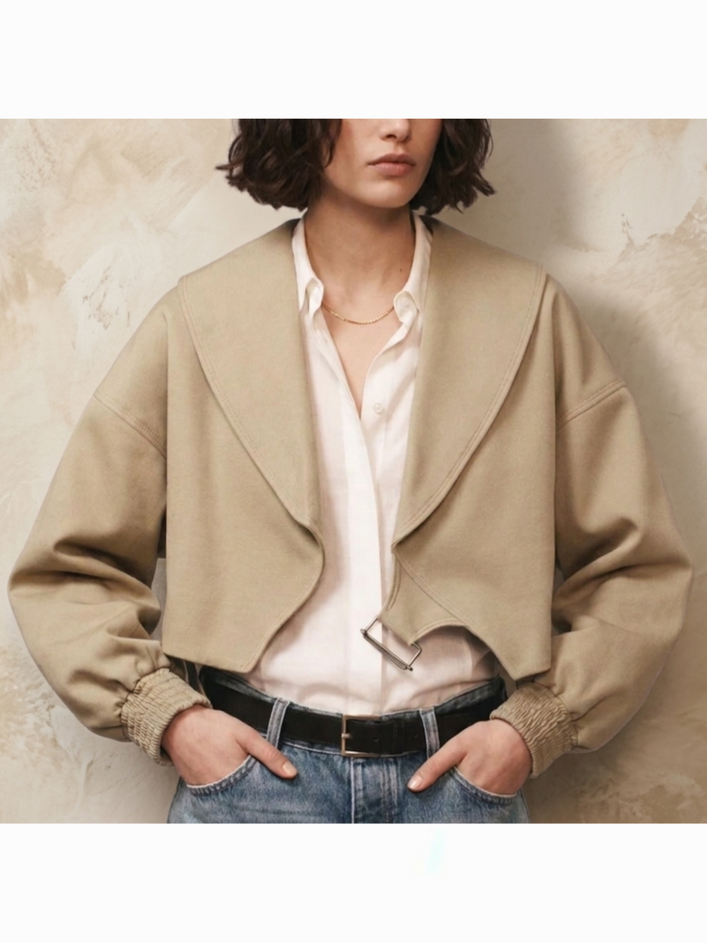 Chaqueta Corta de Mujer Zara – Beige