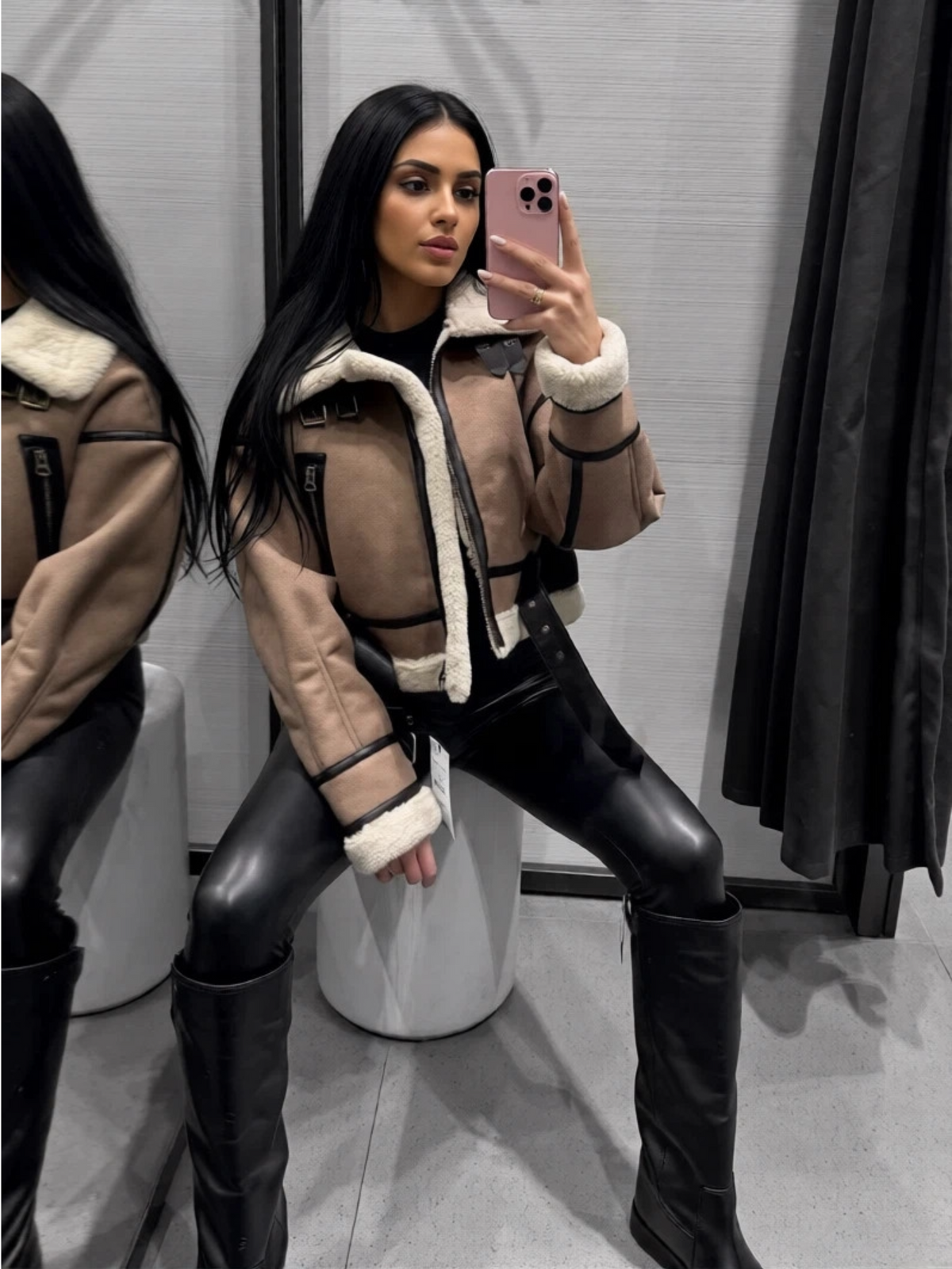Chaqueta de mujer reversible de Zara en borreguito sintético - Camel