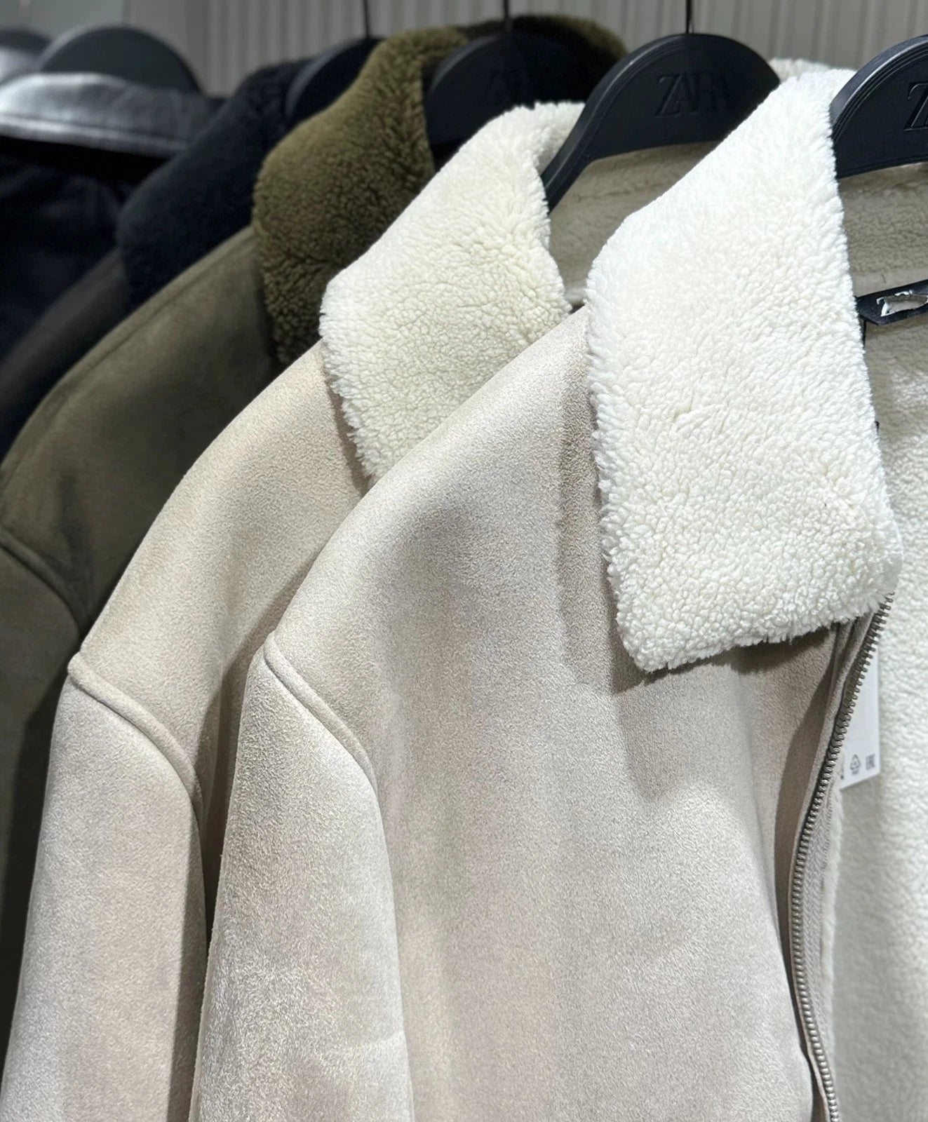 Zara FAUX SUEDE JACKET WITH FAUX SHEARLING Ref: 6318/406/800